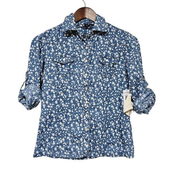 Vanilla Star Pearl Snap Button-Up Top Chambray Floral Size S NWT Cottage Country - Picture 1 of 10